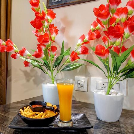 Hotel Tej Inn Plaza Near Igi Airport Delhi Yeni Delhi Dış mekan fotoğraf